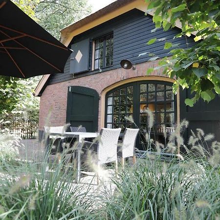 Villa Lindenhof Garderen Exterior foto